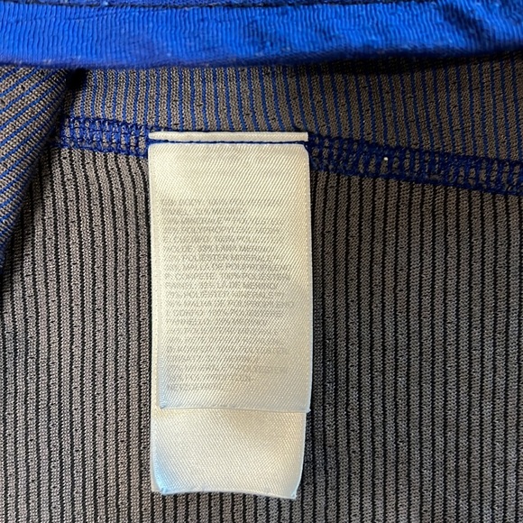 The North Face Flight Series Qtr Zip. XL - Picture 4 of 6